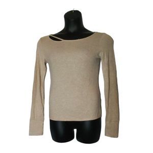 Red Haute Pullover Cut Out Beige Metallic Gold Sweater